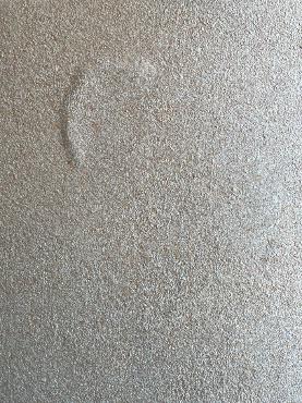 Dlaczego płynna tapeta może puchnąć